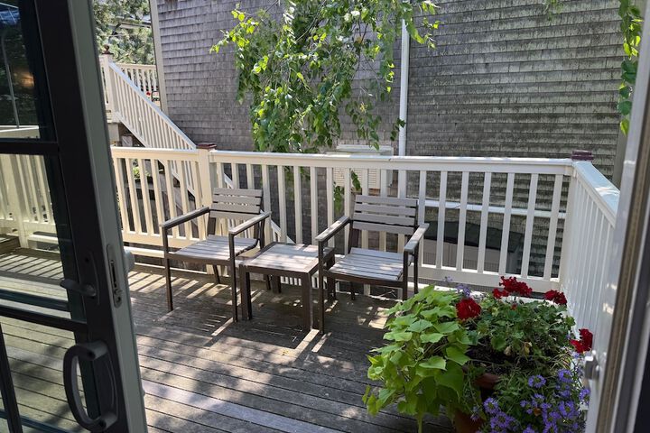 Crowne Pointe Historic Inn & Spa - Adults Only