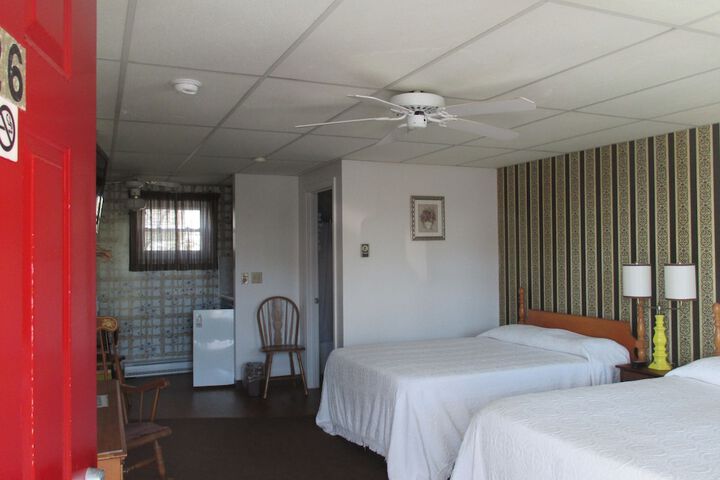 Long Beach Motor Inn