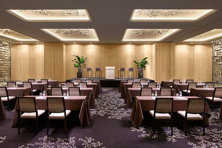 The St. Regis Bal Harbour Resort