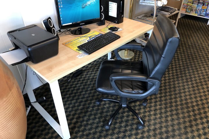 Business Center 18 of 18
