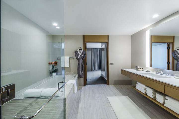 InterContinental Los Angeles Downtown by IHG