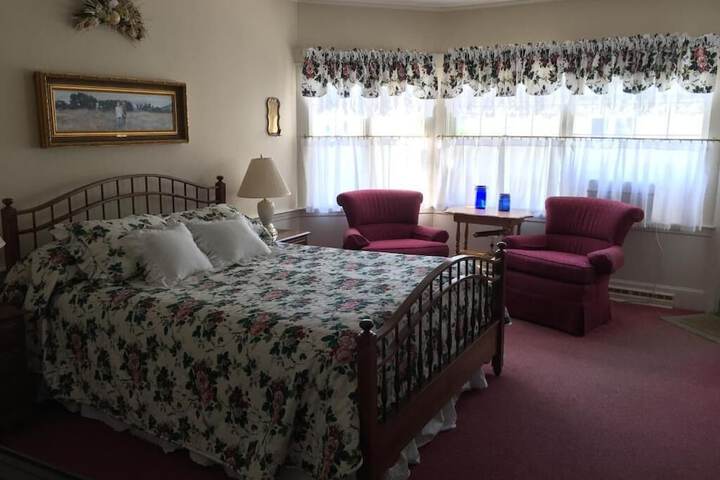 Room 22 of 56