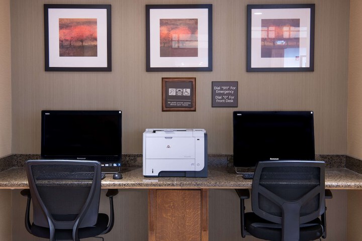 Hampton Inn & Suites Rochester / Victor