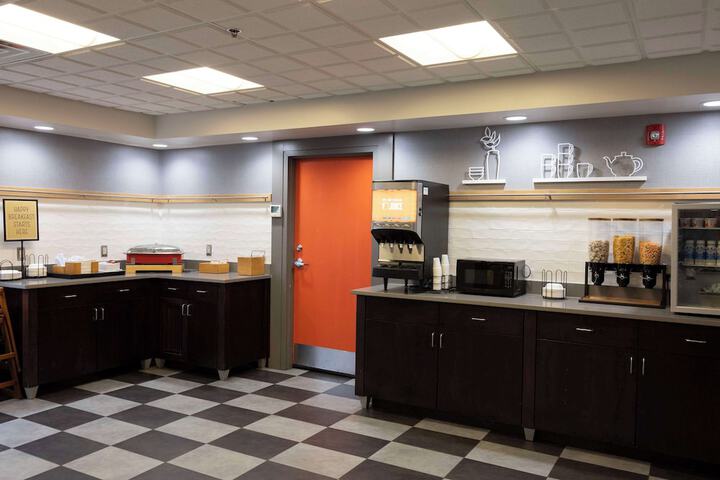 Hampton Inn Kent / Akron Area