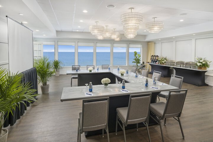 Sea Crest Beach Resort