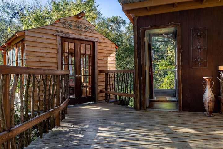 Sundeck 33 of 57