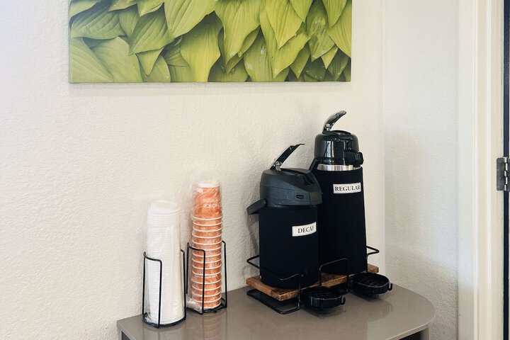 Breakfast/Coffee Service 16 of 20