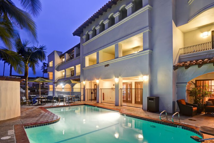 Pool 6 of 33