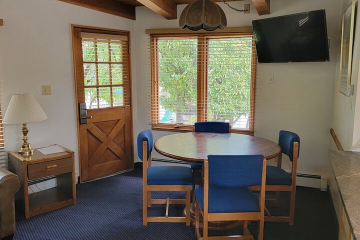 Room 81 of 104