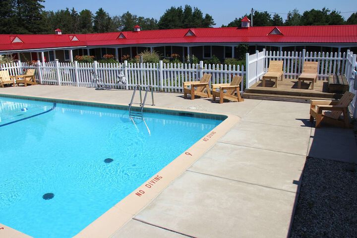Pool 3 of 12