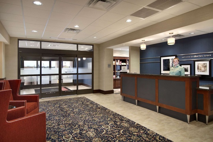 Hampton Inn & Suites Charles Town