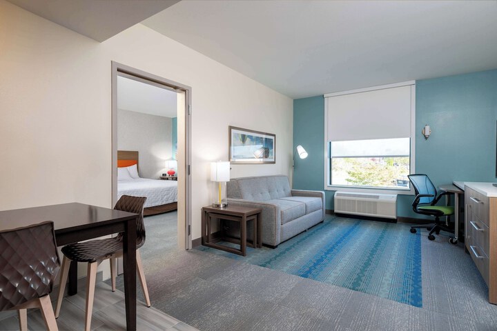 Home2 Suites by Hilton Fredericksburg South