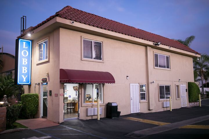 Hotel 5 of 67