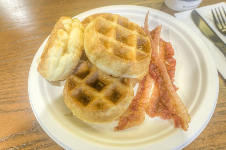 Breakfast/Coffee Service 26 of 37