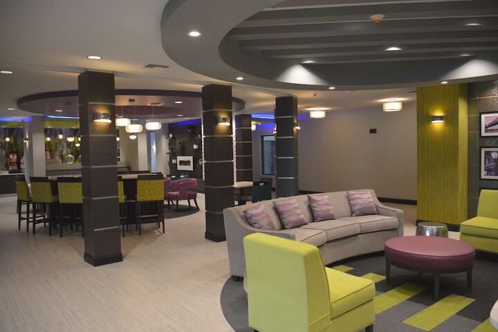 Hotel Interior 10 of 84