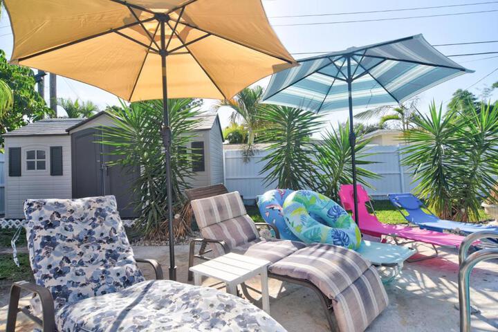 Coral Coastal Retreat