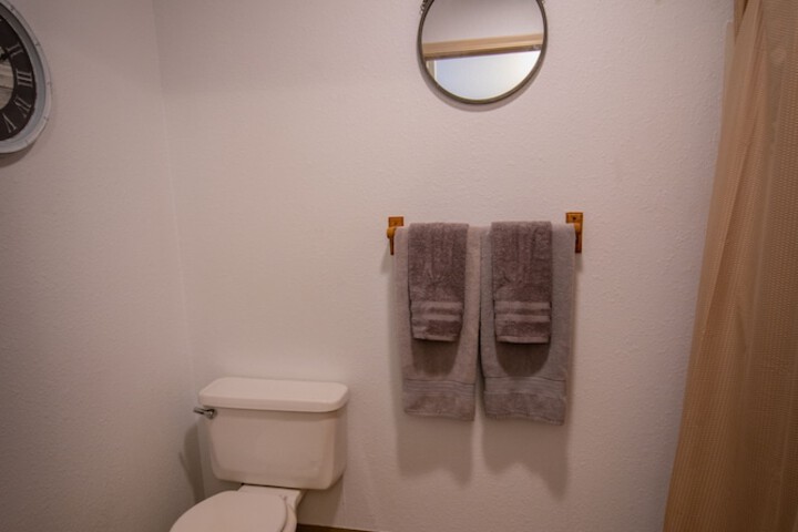 Room 90 of 158