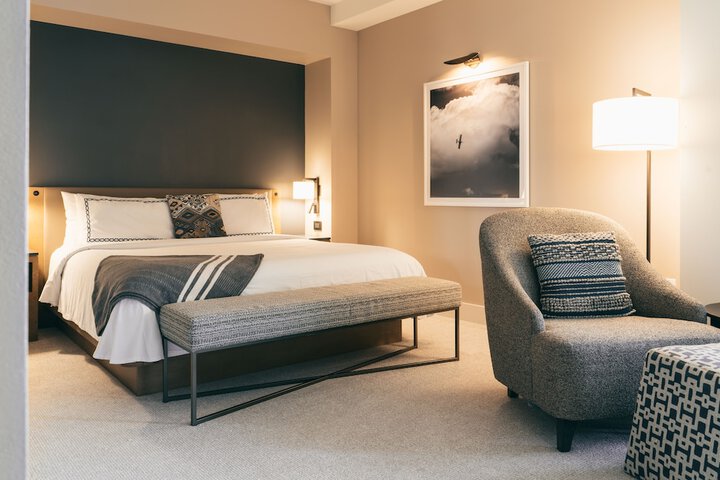 Room 12 of 35