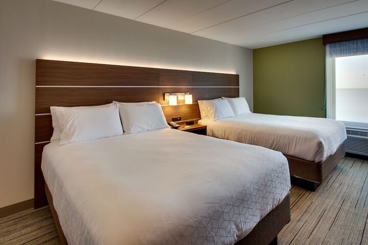 Room 17 of 59