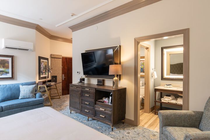 Room 18 of 62
