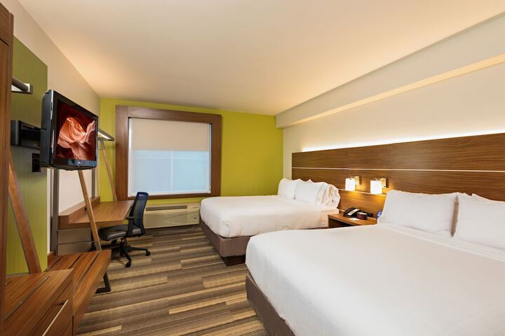 Room 30 of 44