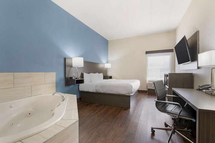 Room 16 of 29