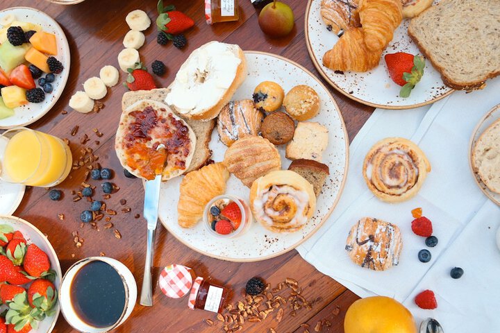 Breakfast/Coffee Service 144 of 176