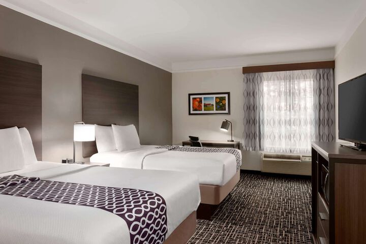 Room 18 of 29
