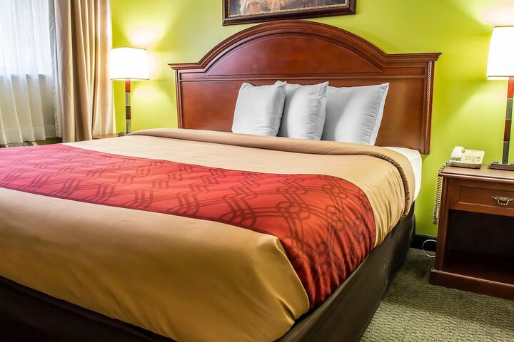 Econo Lodge Jefferson Hills Hwy 51