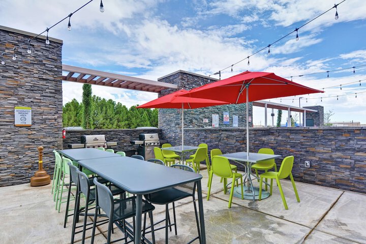 Terrace/Patio 44 of 45