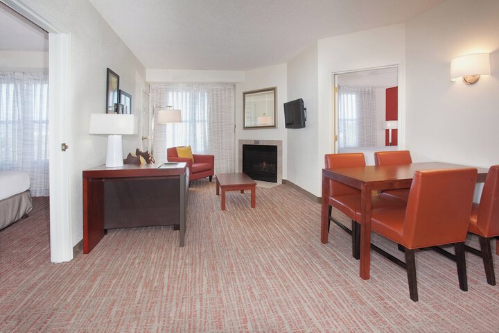 Room 34 of 44