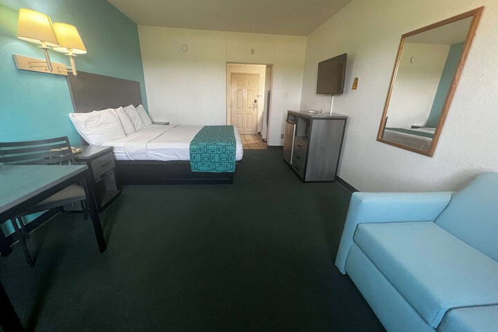 Room 5 of 29