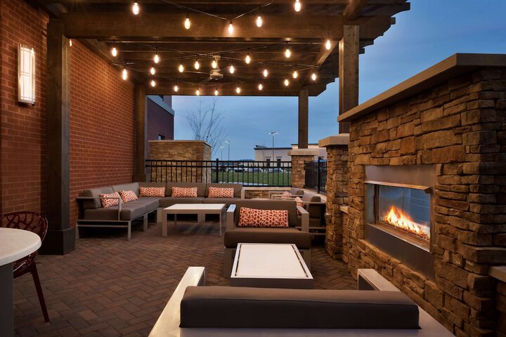 Terrace/Patio 29 of 30