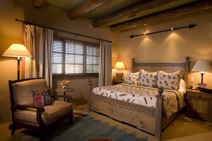 Room 6 of 27