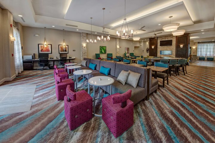 Hotel Interior 10 of 37