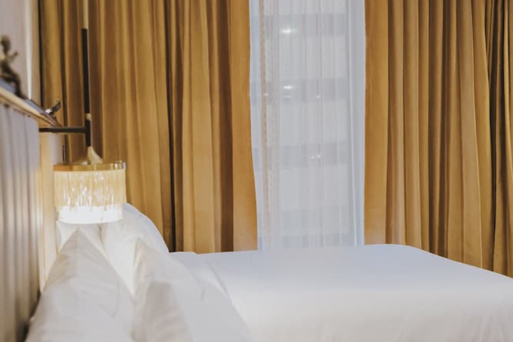 The Peregrine Omaha Downtown Curio Collection by Hilton