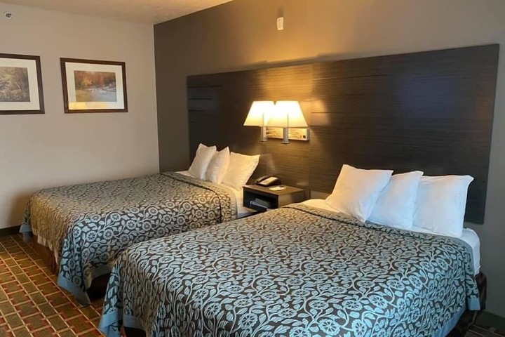 Room 14 of 24