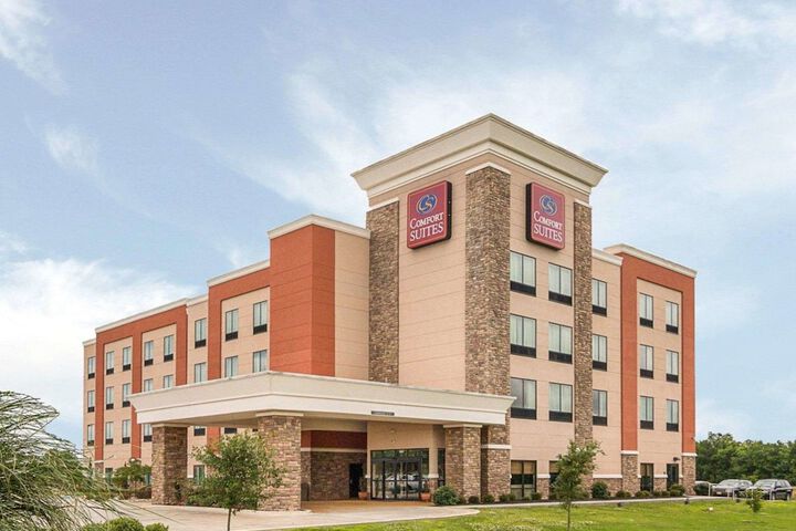 Hotel 6 of 91