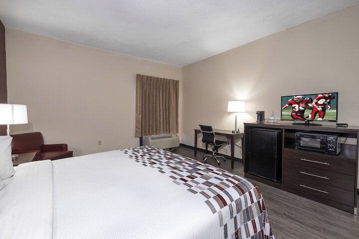 Room 34 of 42