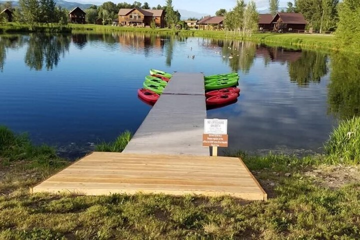 SkyWater Cabins