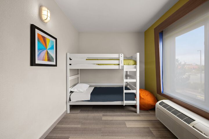 Room 31 of 49