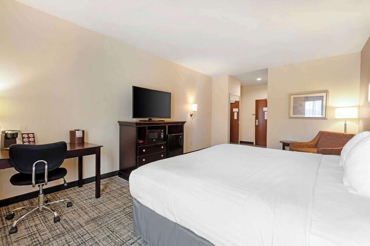Room 14 of 35