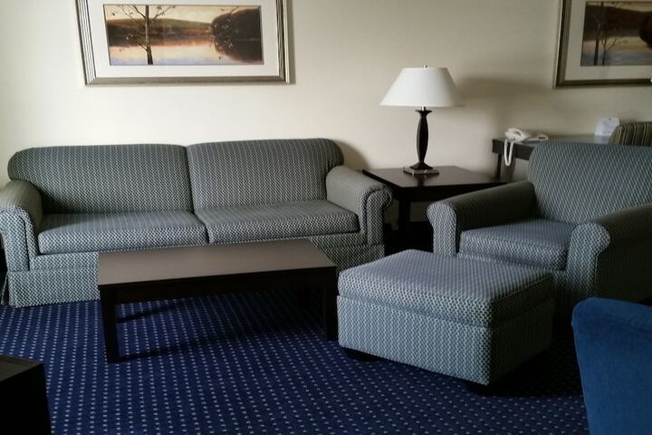 Room 25 of 52