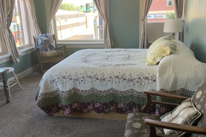 Room 20 of 28