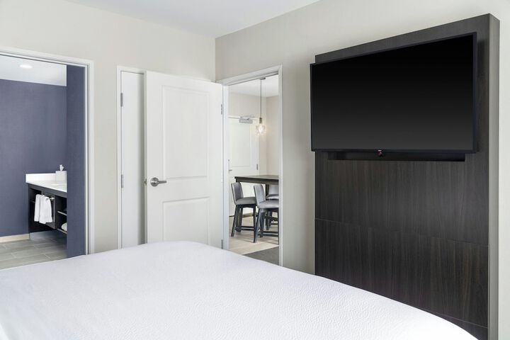 Residence Inn by Marriott Detroit Dearborn