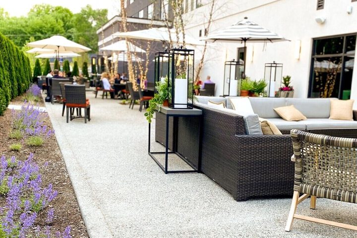Terrace/Patio 45 of 48