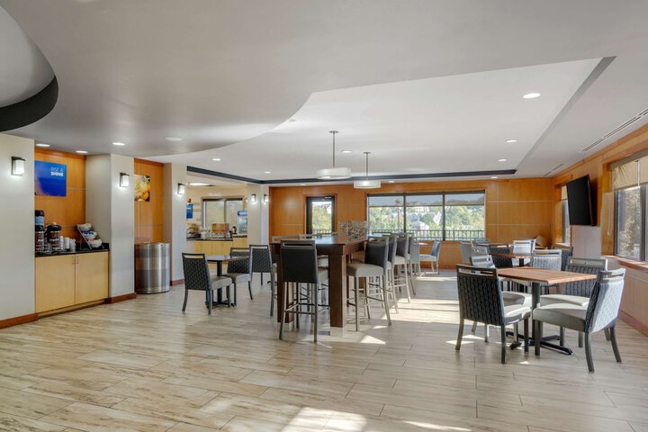 Comfort Suites Stockbridge Atlanta South