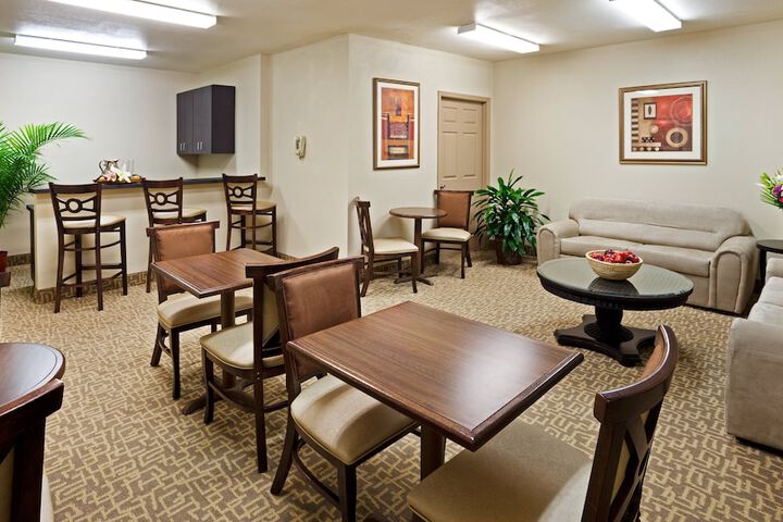 Holiday Inn Hotel & Suites Beaufort at Highway 21 by IHG