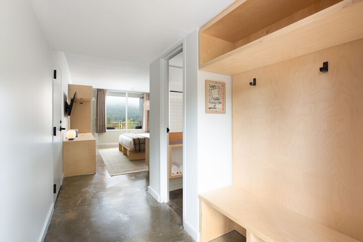 Rhodes Motor Lodge