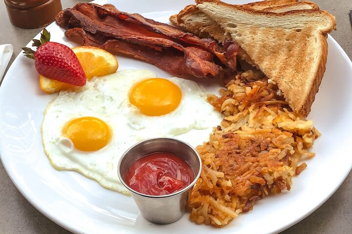 Breakfast/Coffee Service 151 of 215